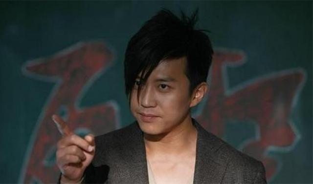 非主流杀马特穿衣打扮（时尚圈真是个圈）(6)