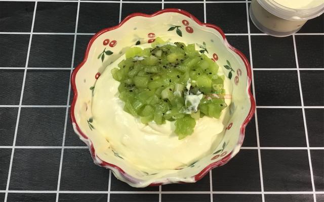 家庭自制奶油冰激凌制作方法（在家自制奶油冰激凌）(9)