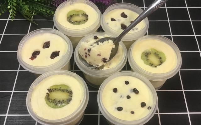 家庭自制奶油冰激凌制作方法（在家自制奶油冰激凌）(2)