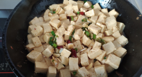豆腐怎么炒好吃,炒豆腐的家常做法图8