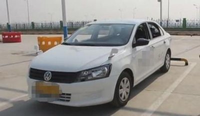 ​科目二倒车入库的正确方法(驾考宝典倒车入库步骤详解+经验分享)