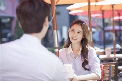 ​女孩请吃饭暗示了什么？是不是对我有意思？