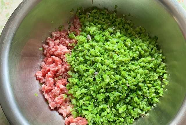 饺子馅有哪些好吃的馅：夏天饺子馅有哪些好吃的馅