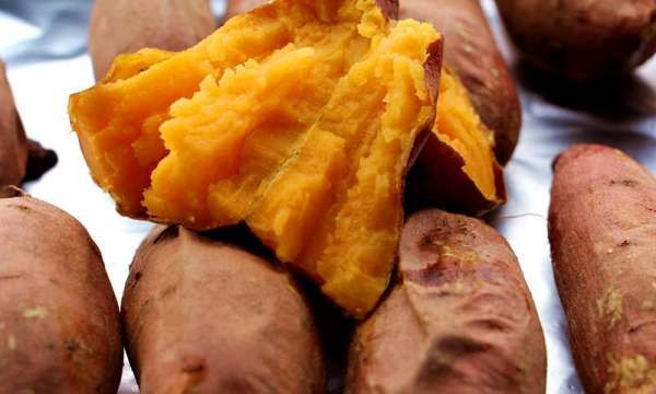 烤红薯不用锡纸可以,烤箱烤红薯不用锡纸可以吗图8