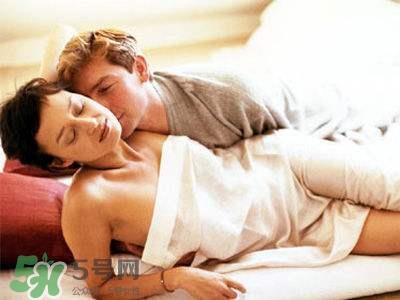 中年夫妻如何进行性生话？中年夫妻性生活每周几次