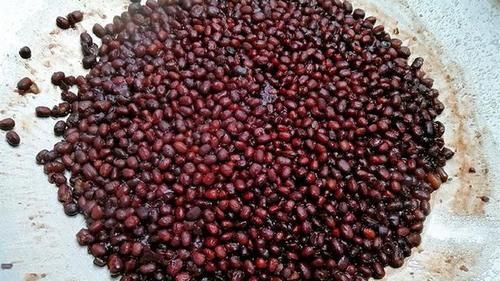 红豆放3年了还好好的 还能吃吗