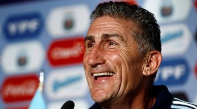 ​巴乌萨：我想要和梅西谈谈足球