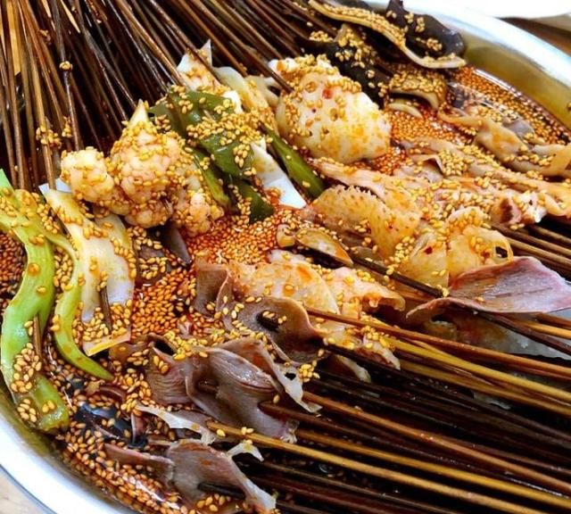 四川特色小吃有哪些,四川乐山有哪些美味的小吃?图21