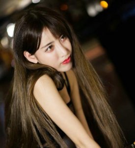 ​酒吧敲一次钟，大约需要花多少钱？女酒保无奈说出大实话