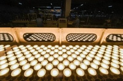 ​在农村五六万投入的加工厂，三四个工人，一年产值几百万！