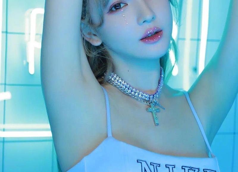 树怕三摇，女怕三撩，弟怕撵，狗怕舔 是什么意思?