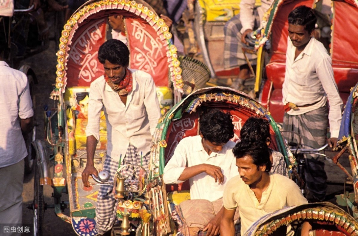 直击孟加拉搬砖工生活：日薪不足15元，无病无灾就是赚钱