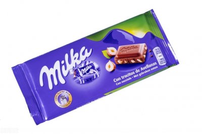 ​女生爱吃的零食清单一长串，女生爱吃的50种零食名字