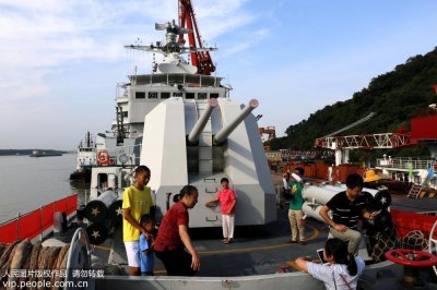 ​江西九江：功勋战舰 荣耀返乡