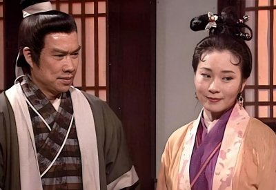 ​黄蓉杨过抱一起时，为何会想起与郭靖行房的情景？只有李莫愁懂她