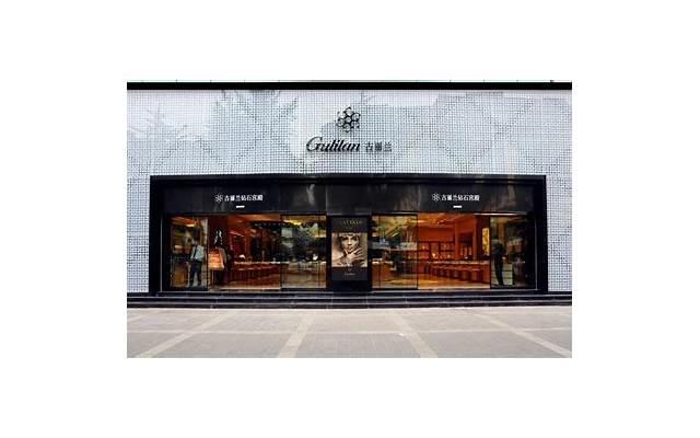 锆石和莫桑钻哪个好 肉眼怎样区分锆石和莫桑钻 锆石和莫桑钻哪个好 肉眼怎样区分锆石和莫桑钻