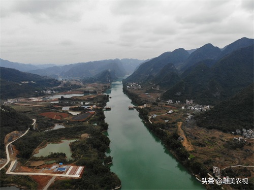 航拍图片：广西母亲河红水河东兰段，生命如水有哪段不美？