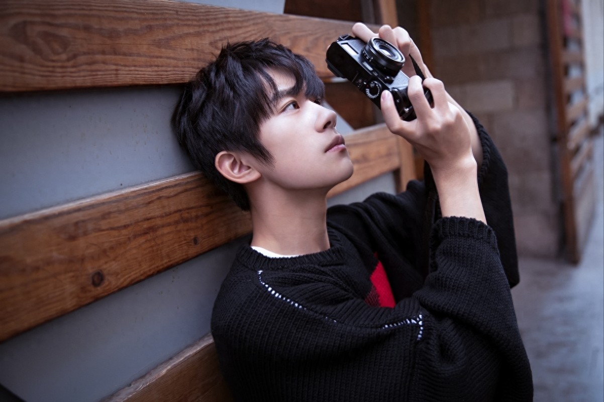 每日壁纸推荐：TFBOYS绝美高清壁纸，一次看个够