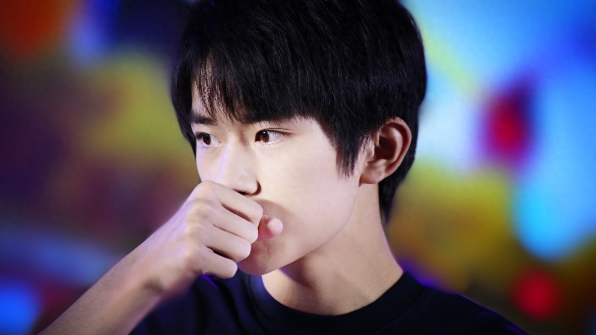 每日壁纸推荐：TFBOYS绝美高清壁纸，一次看个够