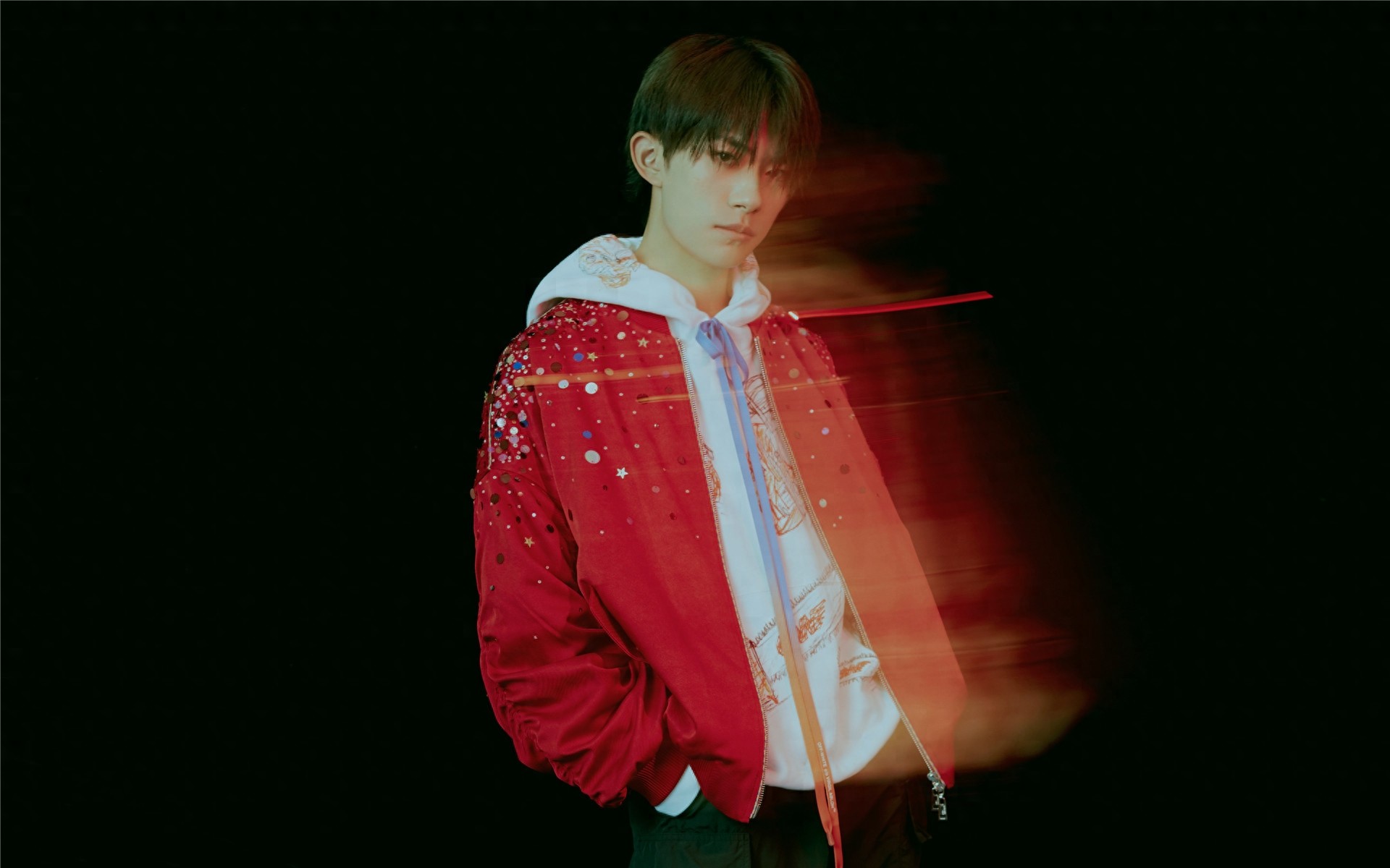 每日壁纸推荐：TFBOYS绝美高清壁纸，一次看个够