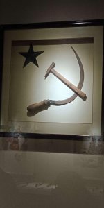 ​镰刀和斧头象征着什么（关于镰刀和斧头的象征介绍）