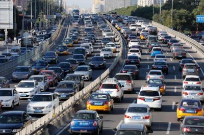 ​女生极限通勤每天来回6.5小时(真是个狠人)