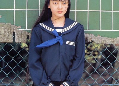 ​女性几岁开始发育乳房 乳房发育时间有什么影响