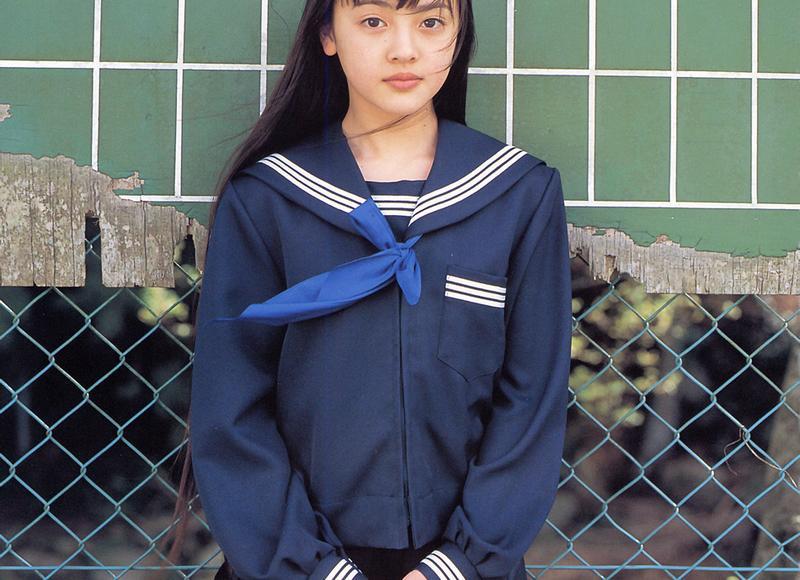 女性几岁开始发育乳房 乳房发育时间有什么影响