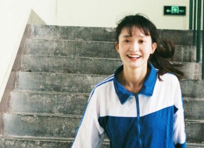 ​皮肤松弛是什么原因（皮肤松弛是什么原因造成的）