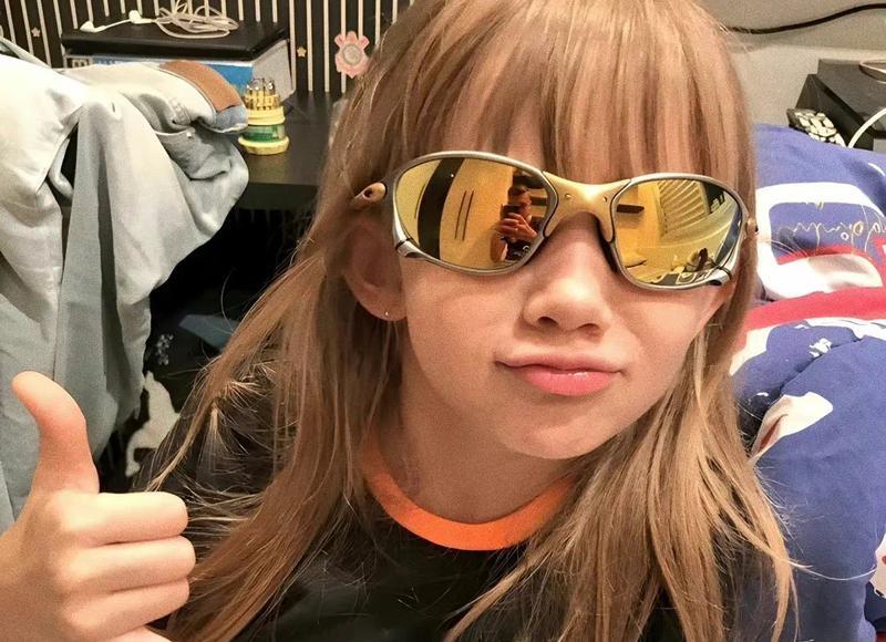 12岁女孩爱上21岁歌手张木易