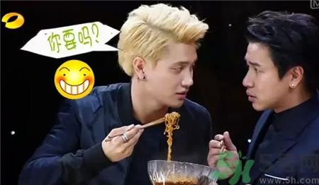 三养火鸡面有多辣?三养火鸡面好吃吗?