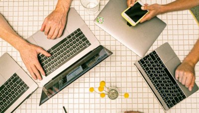 ​手机怎么连接电视