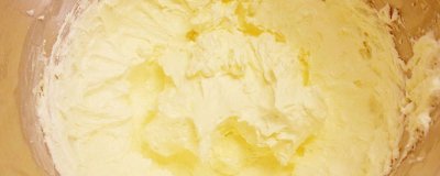 ​怎么判断黄油是否打发完了[如何判断黄油是否打发]