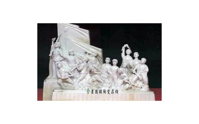 夫妻吵架床头打床尾和 实则是一场隐密的权力斗争