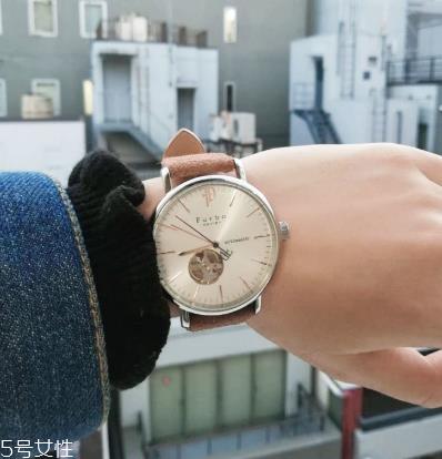 机械表一般多少钱 价格差距很大