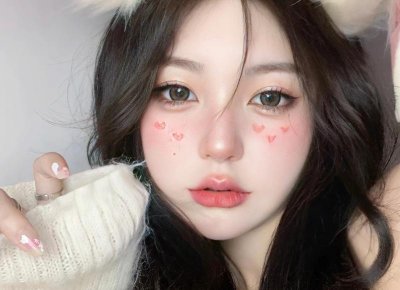 ​王灿比杜淳小几岁