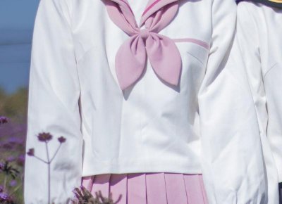 ​男性相亲时，是否应该询问女性工资？探讨相亲中的尴尬真相