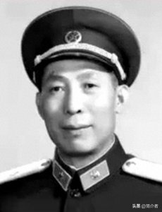 ​北京卫戍区原副司令员——杨森