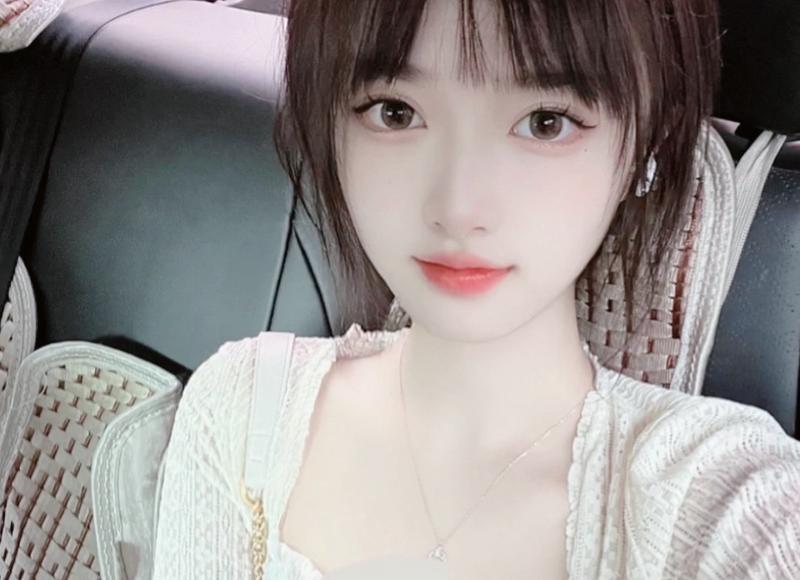 相亲女拒绝我还追吗？该怎么办？