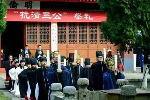 中国最可怕的一首诗是哪一首?