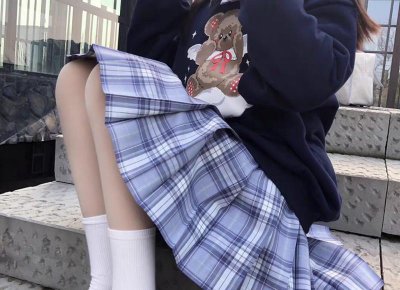 ​飞机票改签扣多少钱（机票改签比重买还贵）