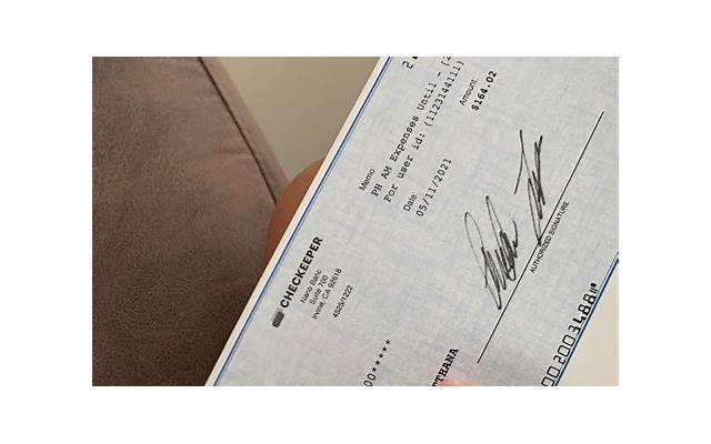 删掉暗恋的人很想他怎么办？因为什么删掉了暗恋的人