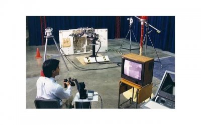 ​真人比镜子里的丑吗（至少比镜子中的自己丑30%）