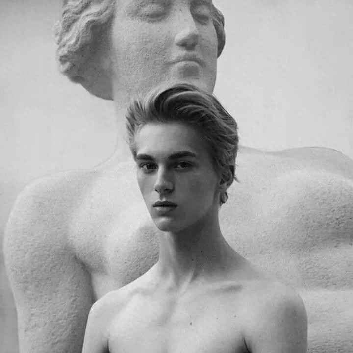 宝藏男孩的欧美系头像2.0(荷兰弟)