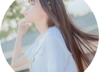 ​泫雅模仿宋茜