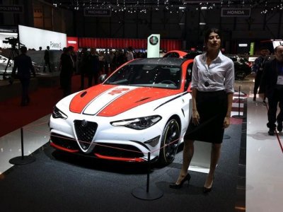 ​最快四门轿车，阿尔法.罗密欧