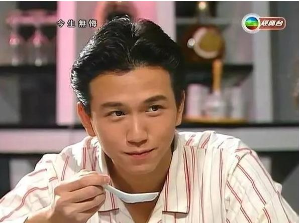 温兆伦年轻时的人品（温兆伦毁灭史）(4)